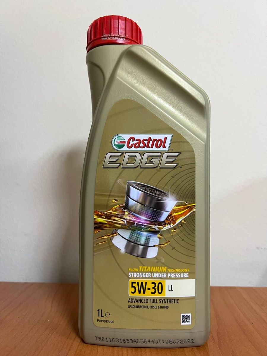 Моторное масло edge 5w 30